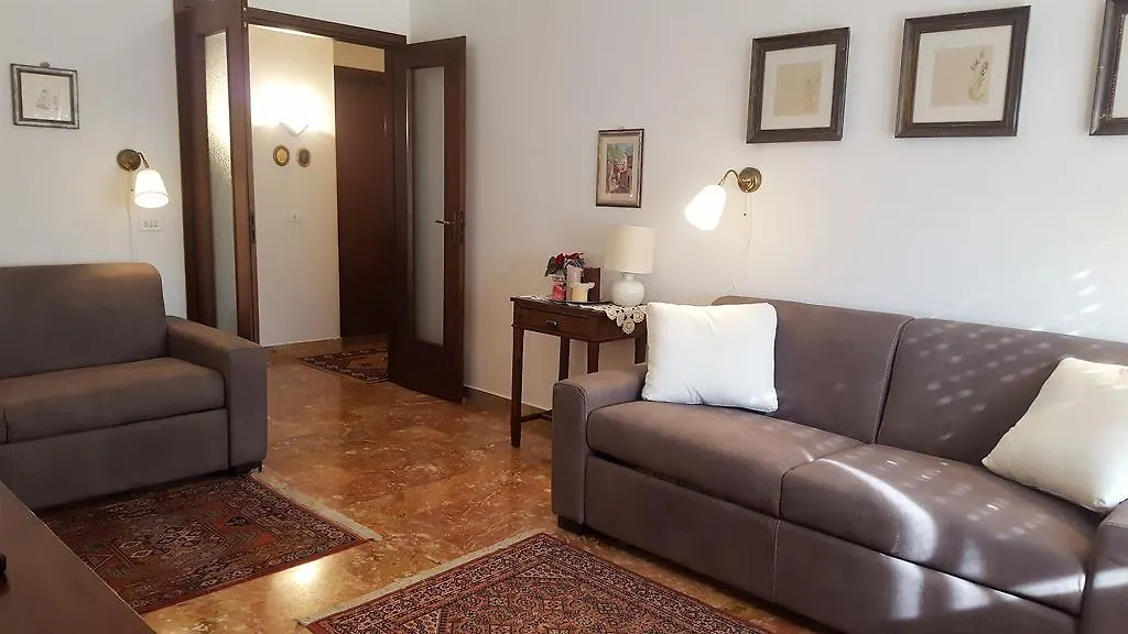 Medardo Rosso Apartment Florence Italy